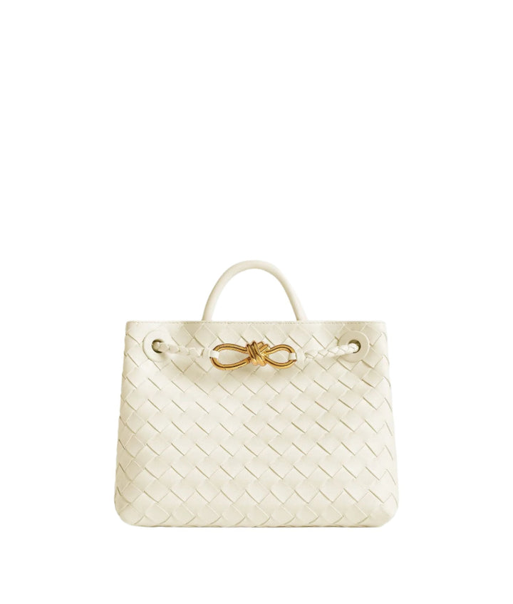 Clara | Joyful Moments